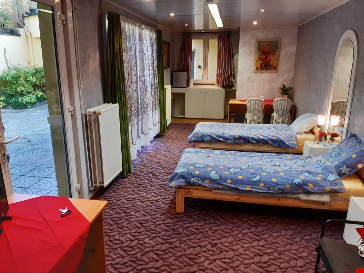 Casa Di Gino Apartment Антверпен Екстериор снимка